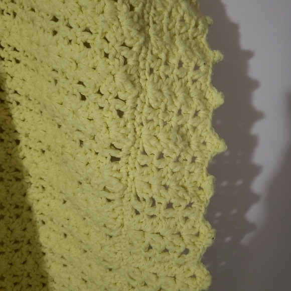 Handmade Crochet Baby Blanket Yellow Pastel Balloon Accents Scalloped Edge OOAK - Picture 5 of 8
